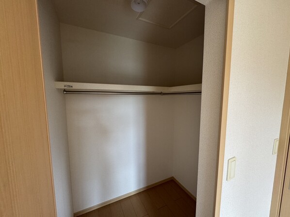 カトレーヴⅥの物件内観写真